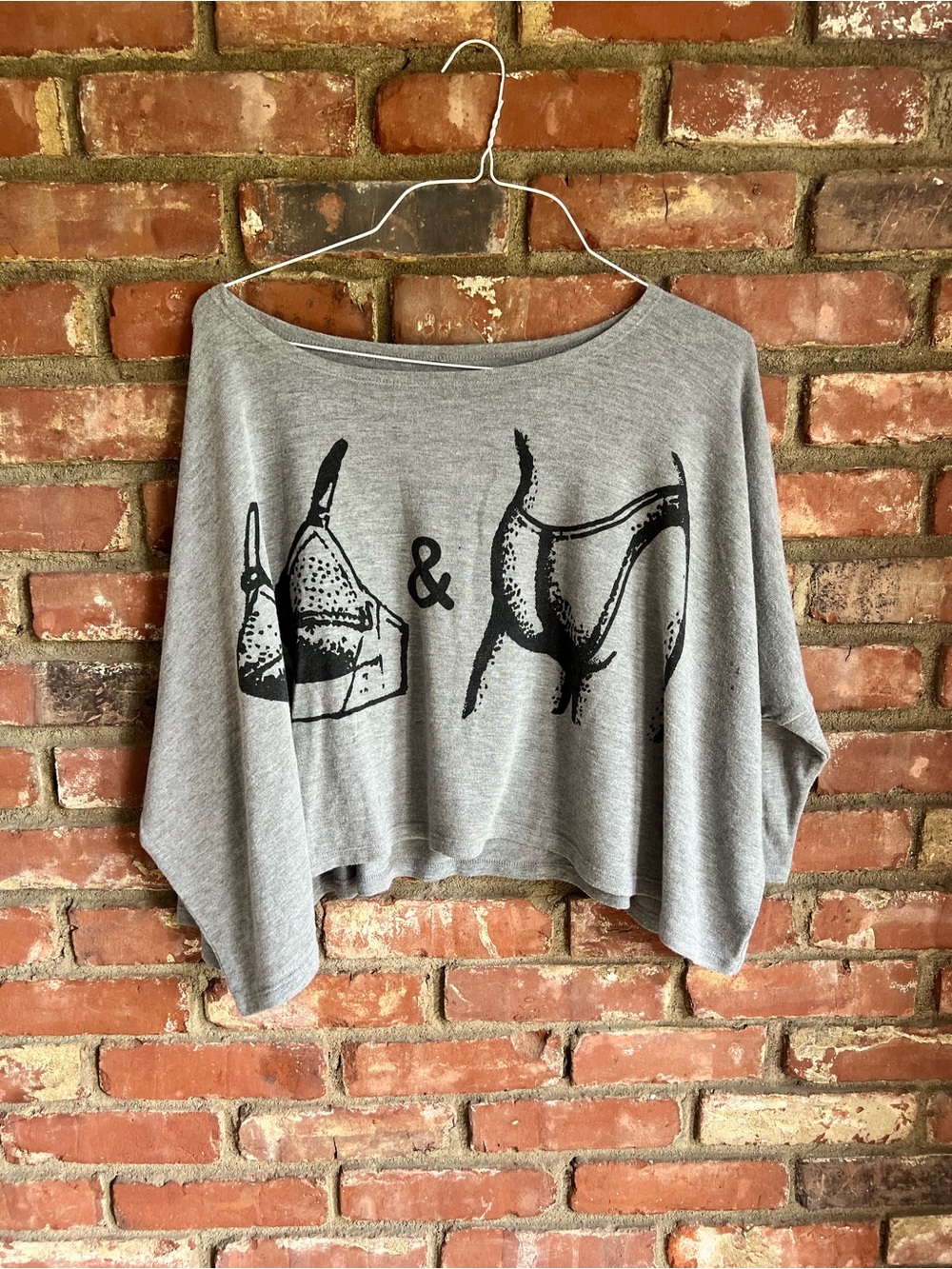 Betsey Johnson T&A Crop top
